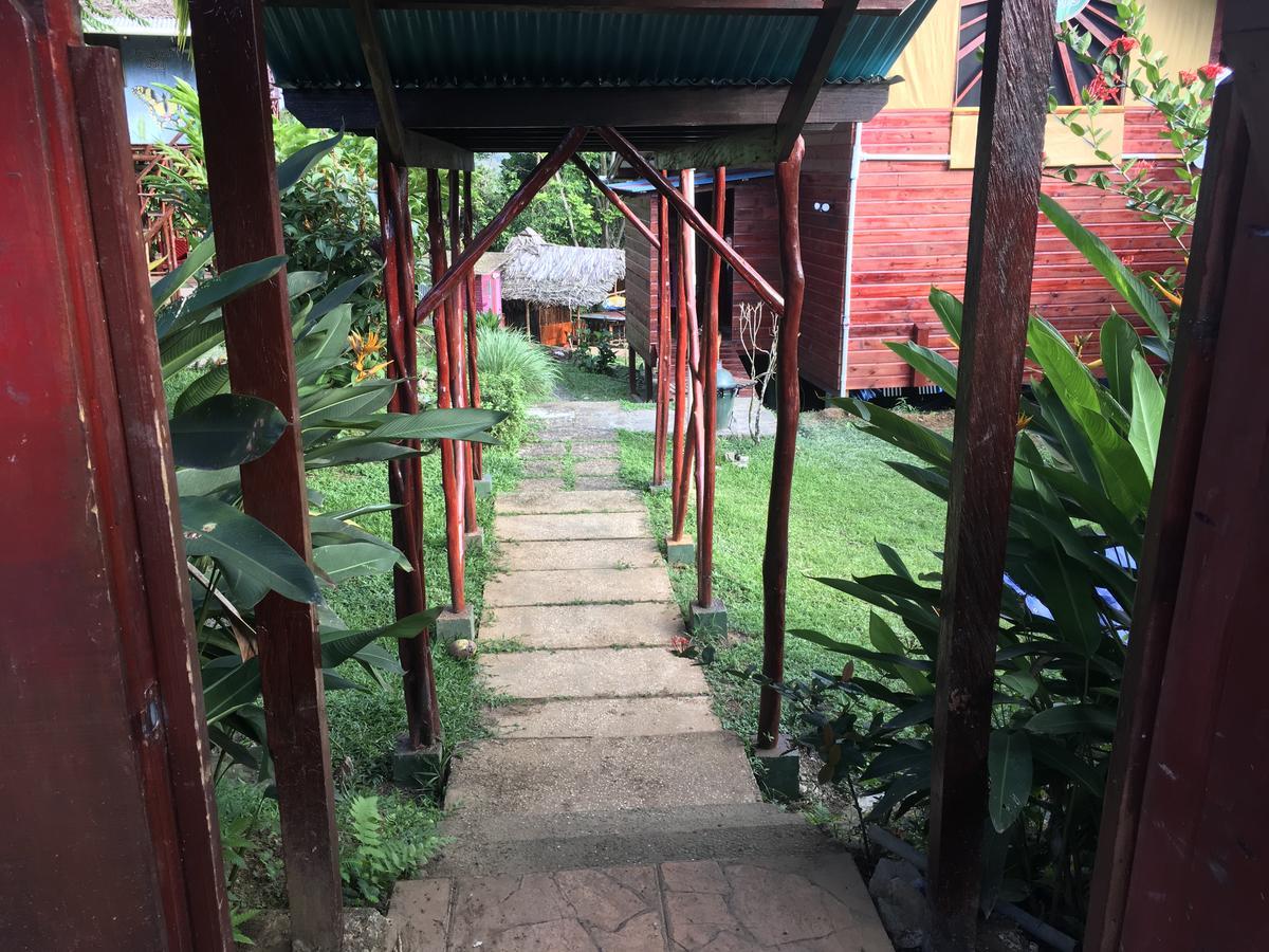 Free Spirit Oasis Hotel Bocas del Toro Buitenkant foto